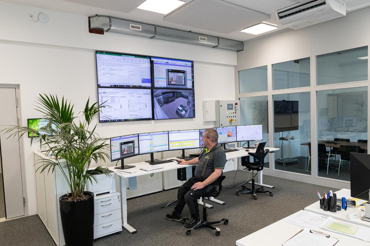 Fernwärme & Ökostrom aus Holz und Biogas – Aus einer Pioniertat wird eine grosse Innovation 6 20231004 EnergieAusserschwyz 14S