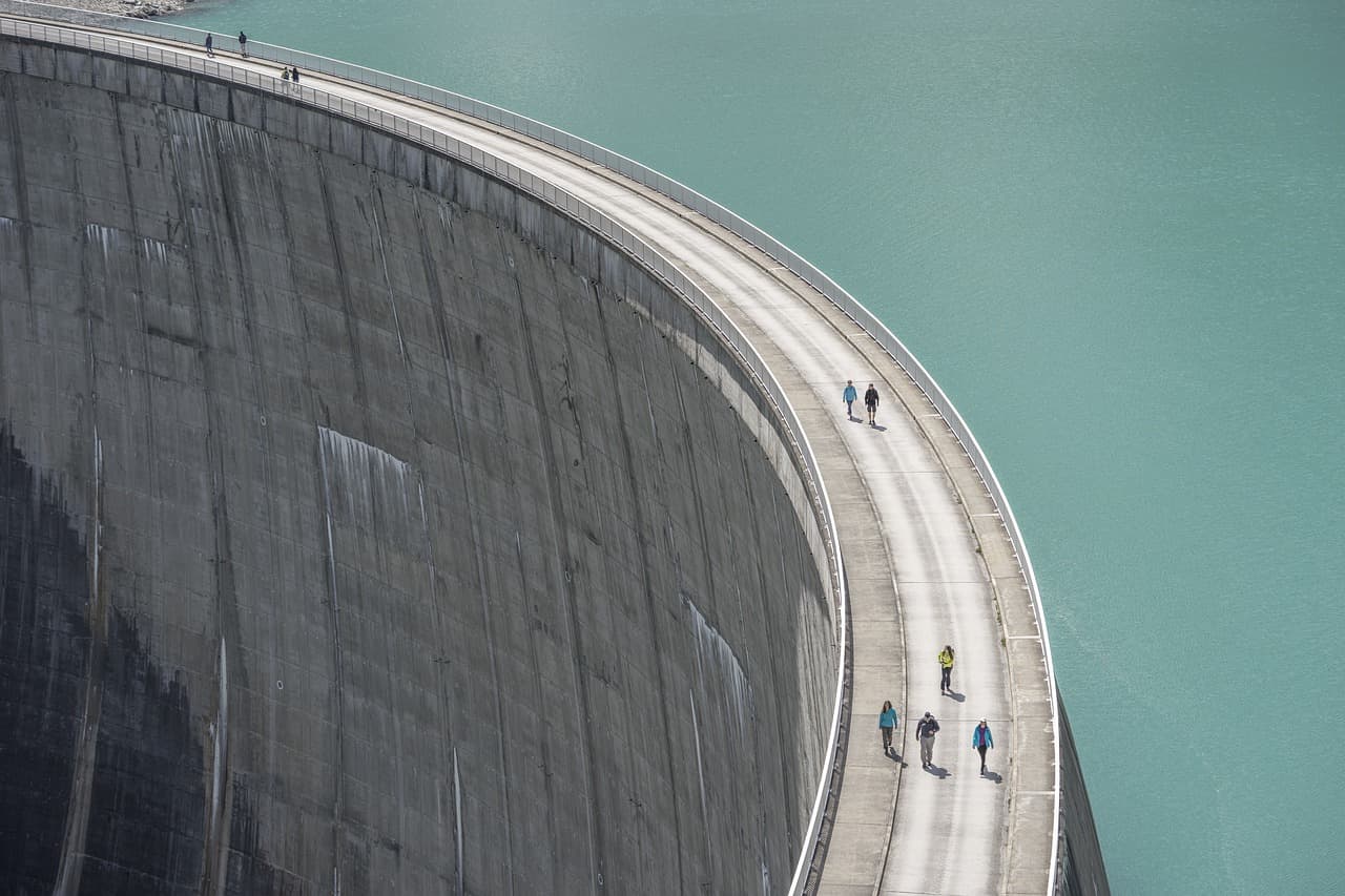 Energieziele in Gefahr: Weniger Winterstrom aus Wasserkraft als geplant, WKK-Lösung steht bereit 30 wasserkraft