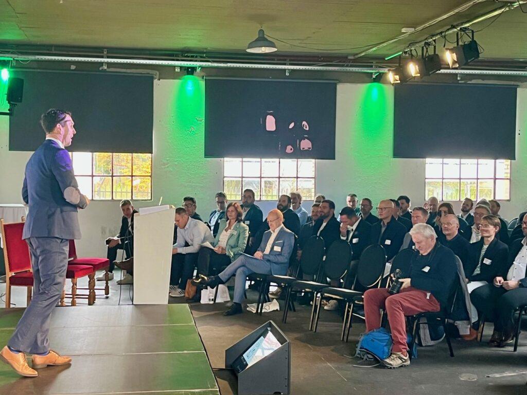 POWERLOOP-Forum 2025: Ja, wir können koppeln! 76 Ref2